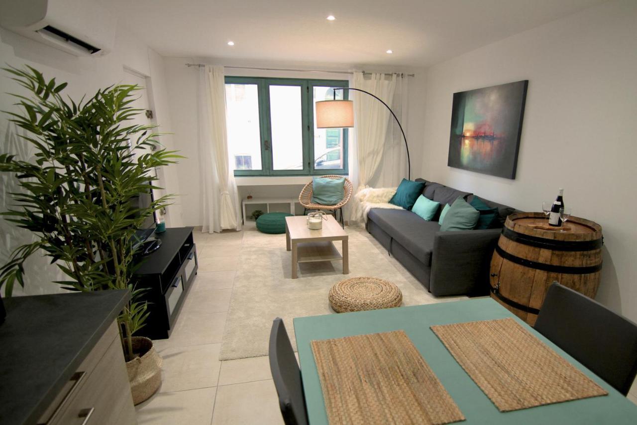 Apartment Right In The Heart Of Sète Buitenkant foto